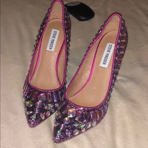STEVE MADDEN SPARKLY HEELS! NEVER WORN